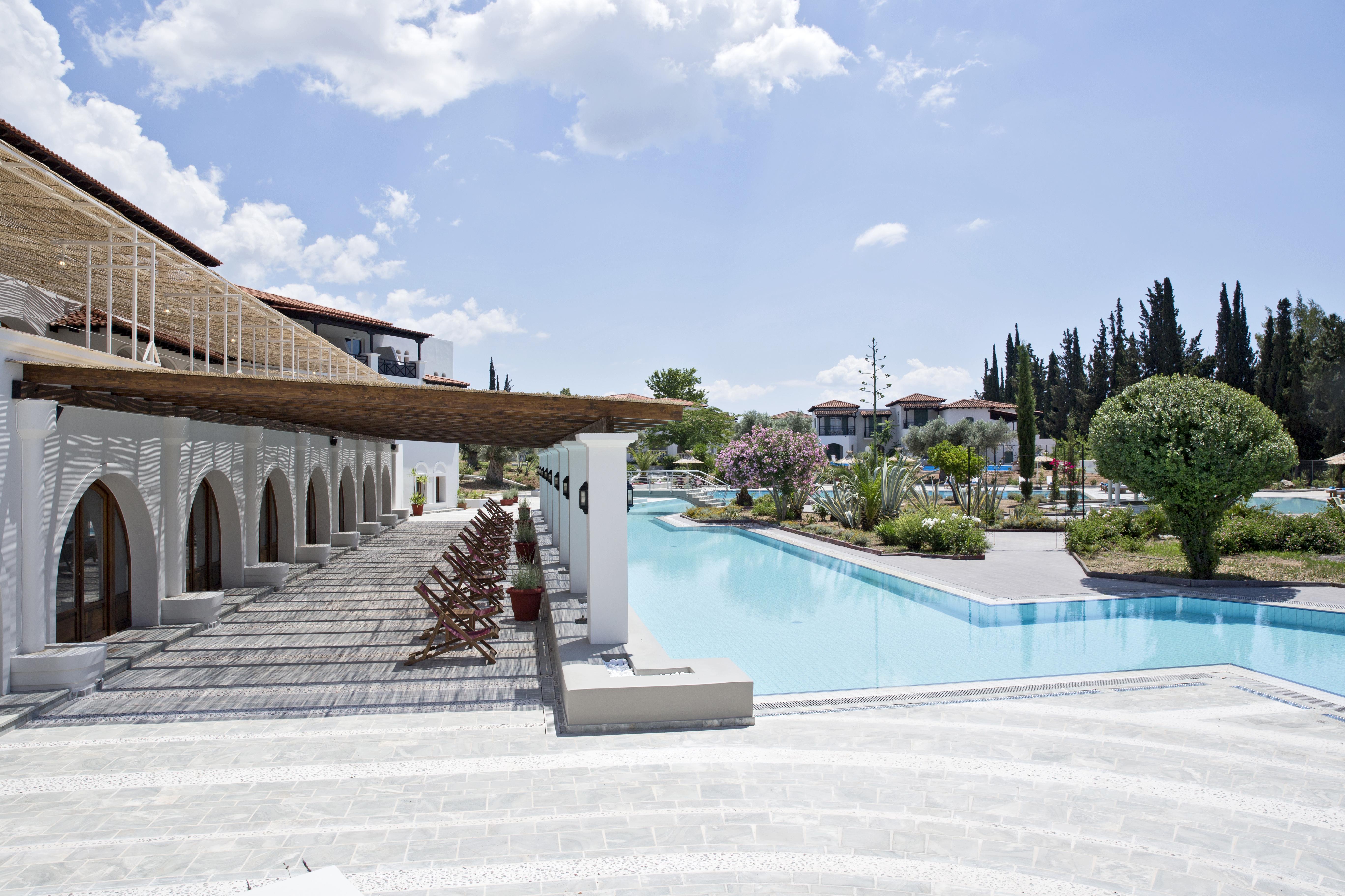 Eretria Hotel & Spa Resort Exterior foto